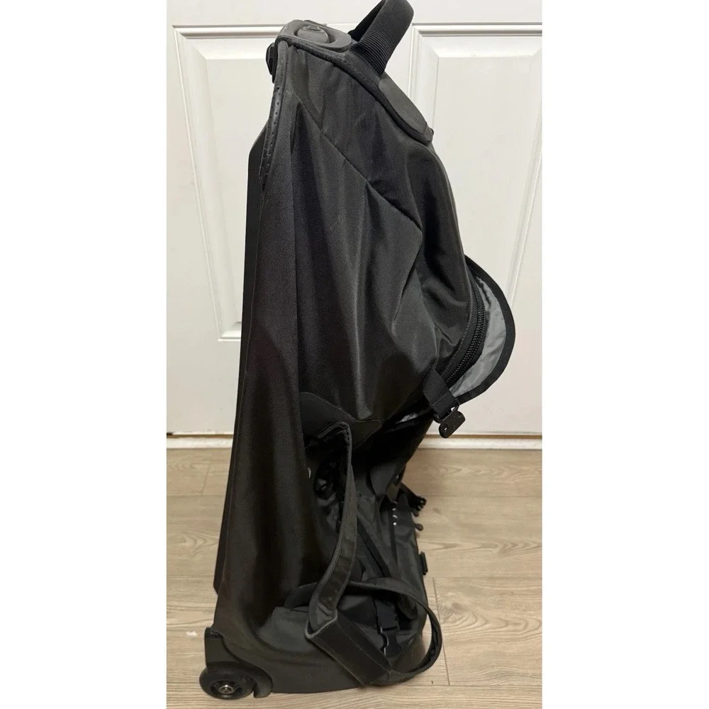 Mont-Bell Duffle Bag With Wheels Model 100 For Travel Luggage Large Black